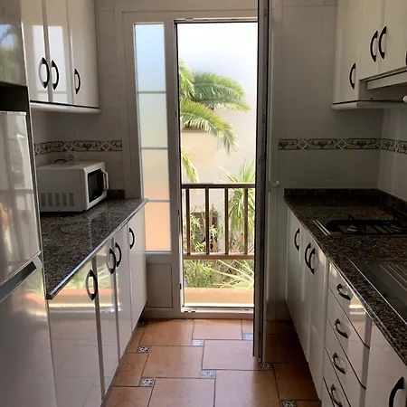 Spacious With A Pool Next To The Apartment *