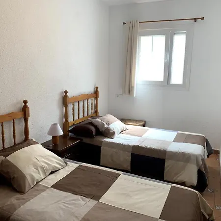 Spacious With A Pool Next To The Apartamento Alcossebre